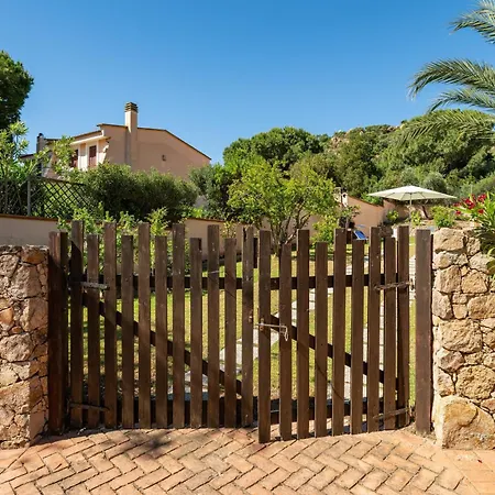 Simonetta Villa Fort Village